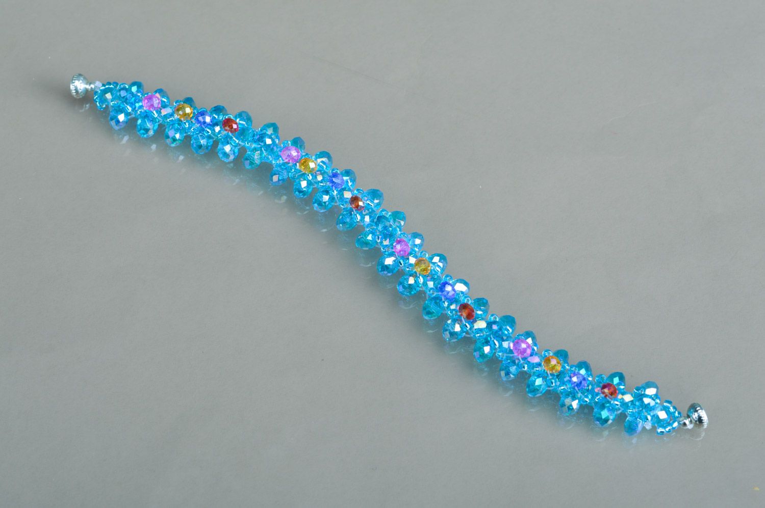 Damen Armband aus Kristallperlen in Blau weiblich zart handmade foto 2