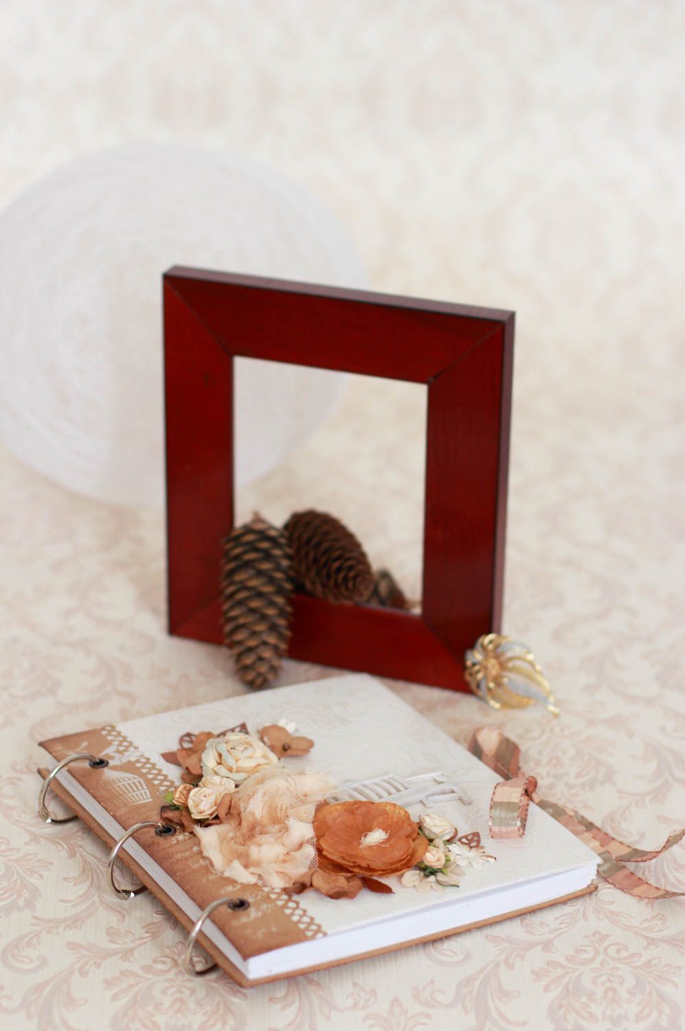 Álbum de boda hecho a mano en anillos original bonito de regalo Romántico foto 1