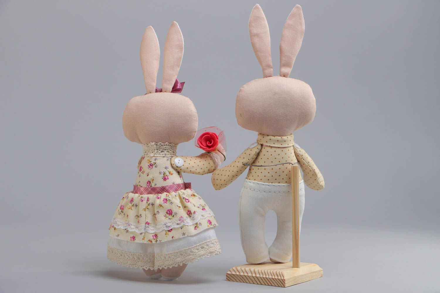 Muñecos de peluche hechos a mano textiles conejos 2 piezas bonitos conjunto foto 4