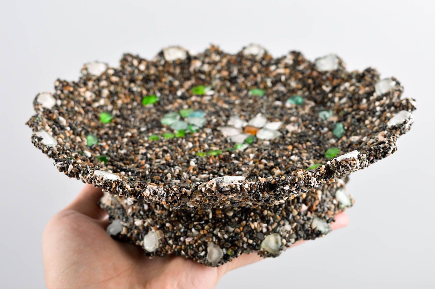 Round candy bowl 9 inches wide made of cardboard covered with sea pebbles 1,26 lb photo 5