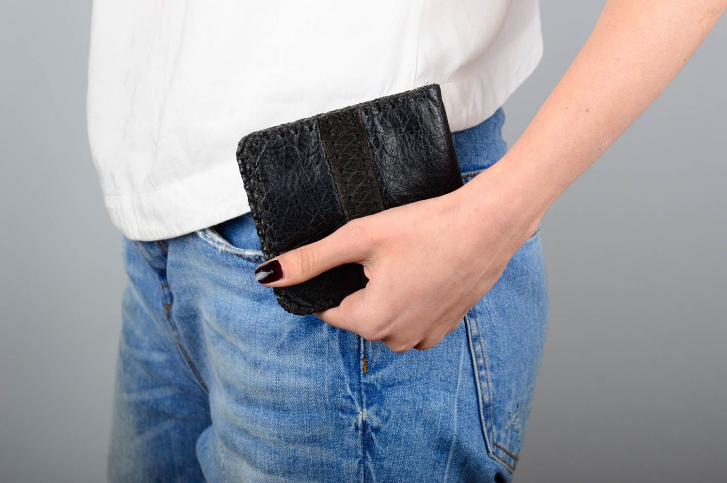 Cartera de cuero hecha a mano billetera artesanal accesorio de moda para hombres foto 5