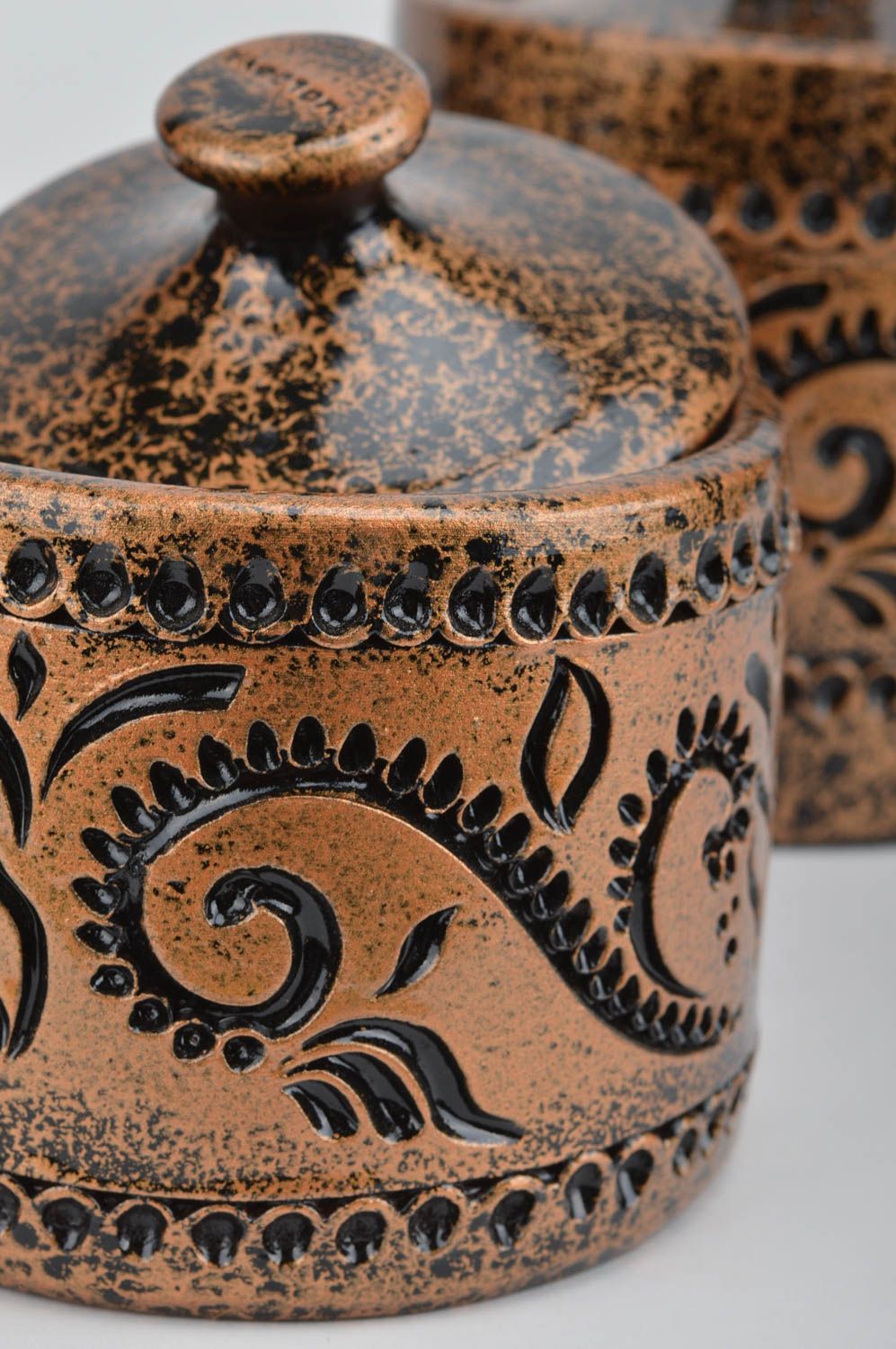 Набор керамических емкостей для сыпучих из 3 изделий с орнаментом в этно стиле фото 4