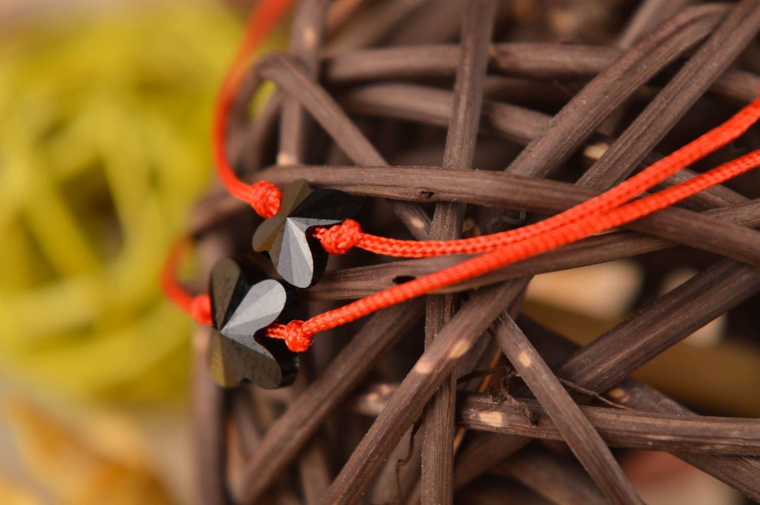 Браслеты стильные браслеты ручной работы браслеты из нитки красивые и необычные фото 5