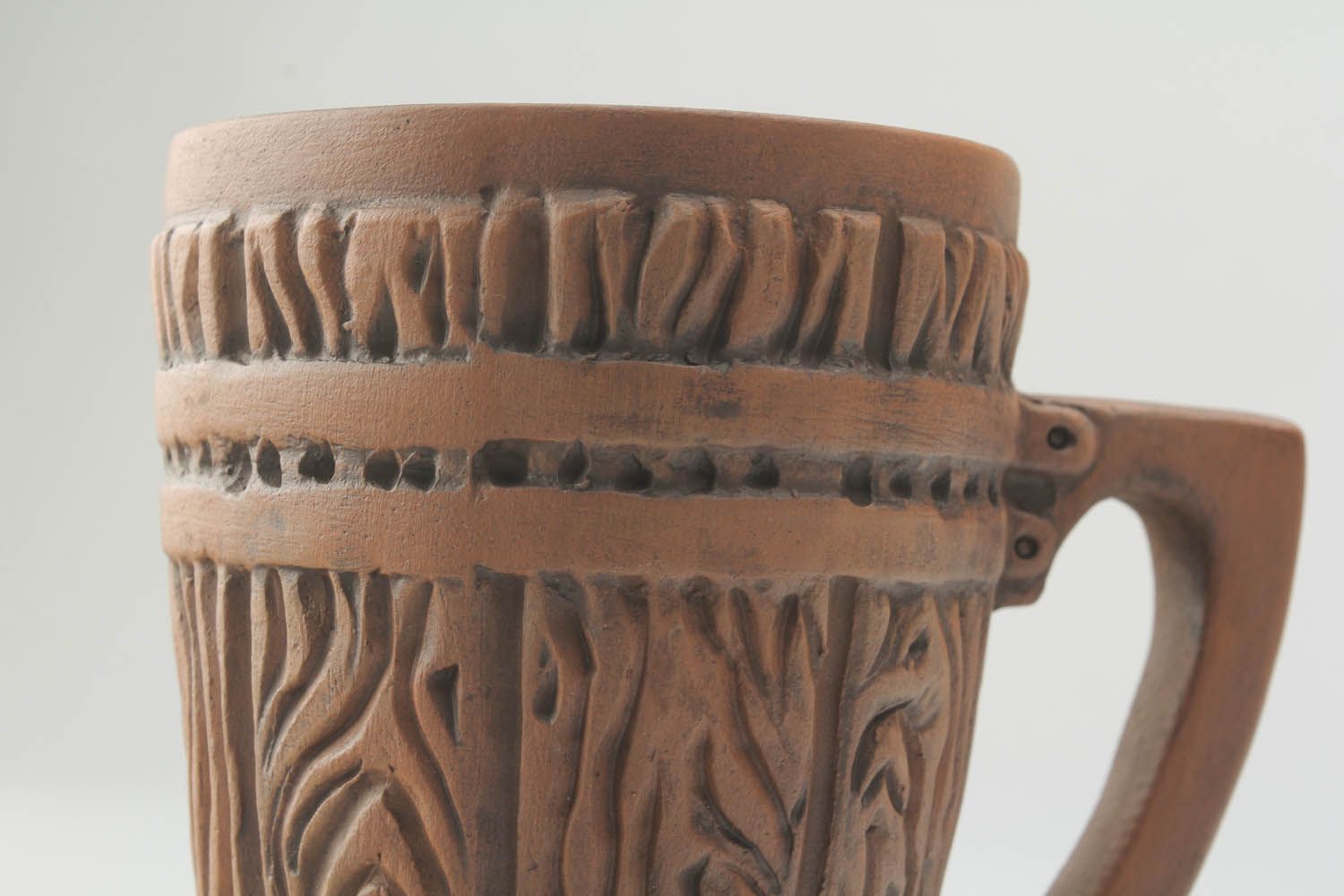Large 13 oz ceramic natural clay cup with fake wood pattern and handle photo 6