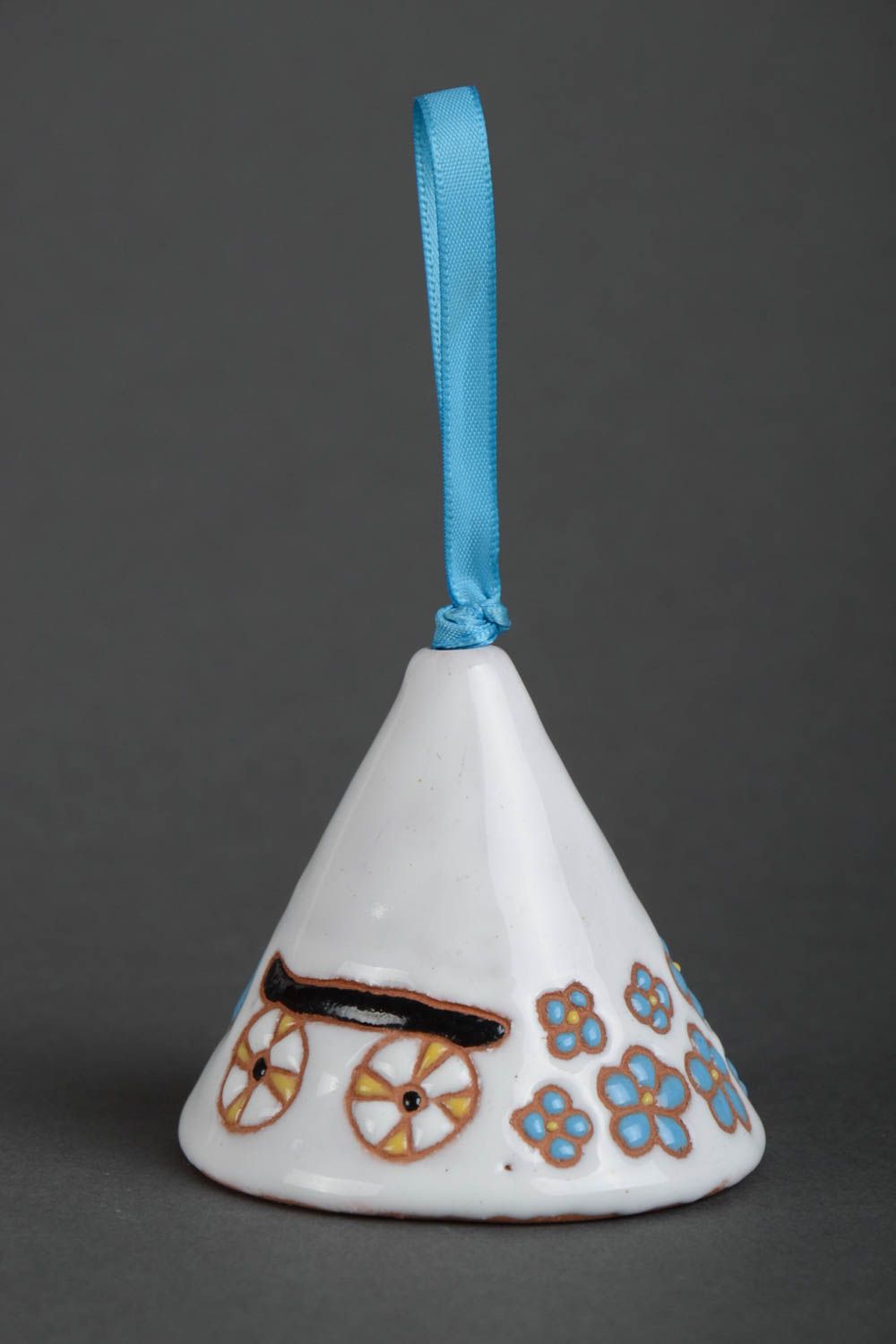 Cloche à vent céramique blanche motif floral glaçure et émail faite main photo 1