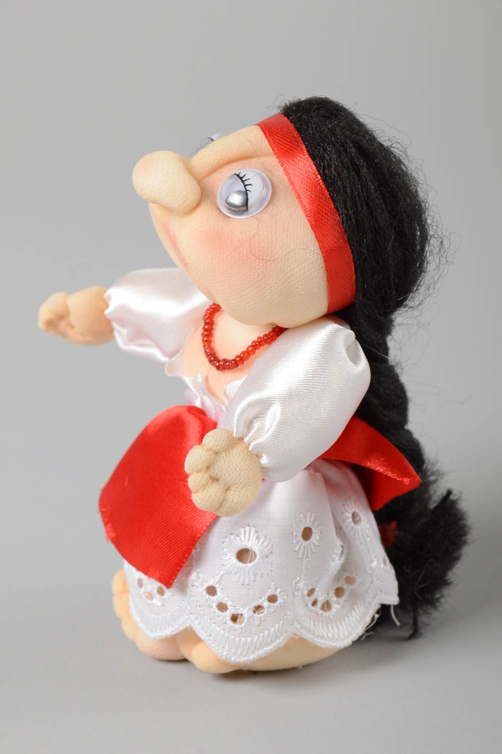 Juguete hecho a mano de tela muñeca decorativa regalo original para niño foto 5