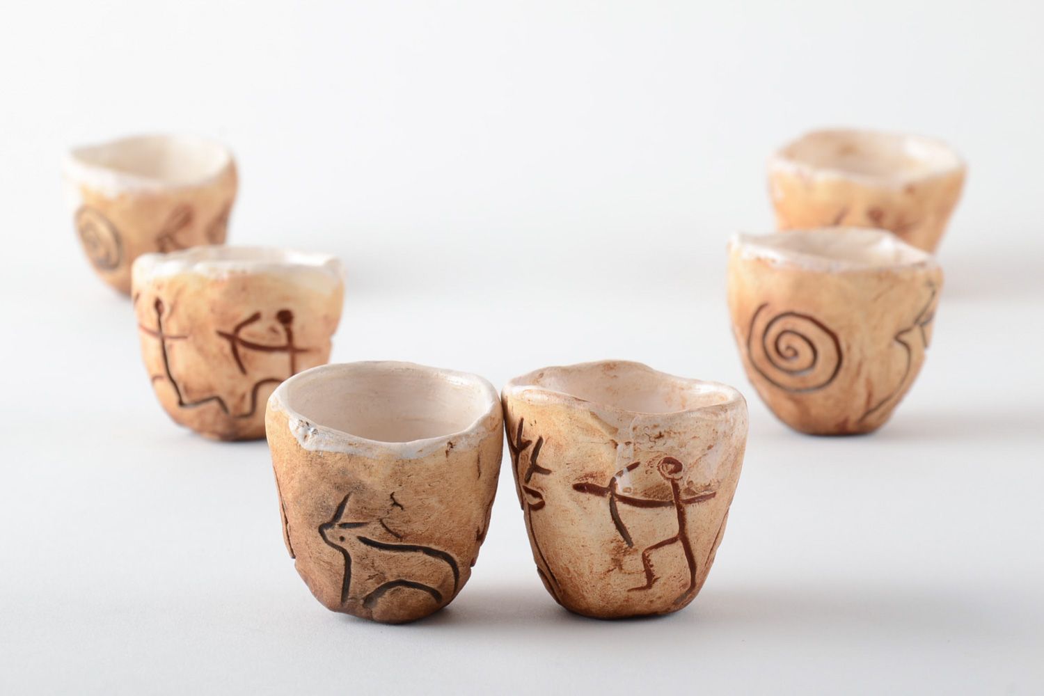Petits verres en argile de poterie faits main couverts de glaçure 6 pièces photo 3