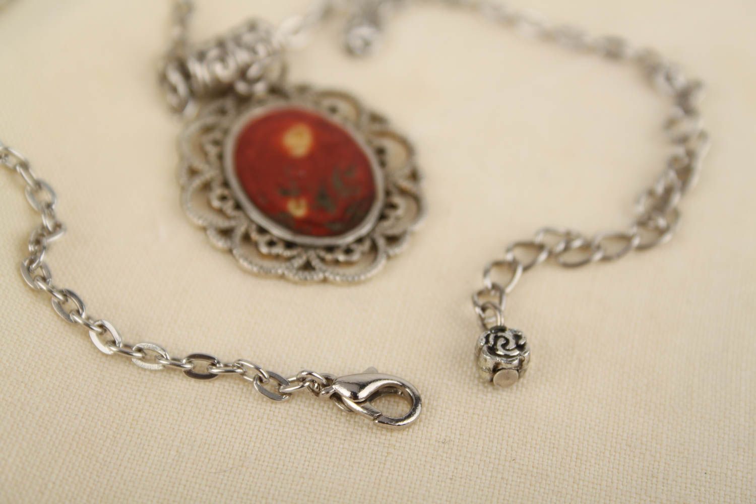 Vintage handmade metal pendant metal necklace cool neck accessories ideas photo 2