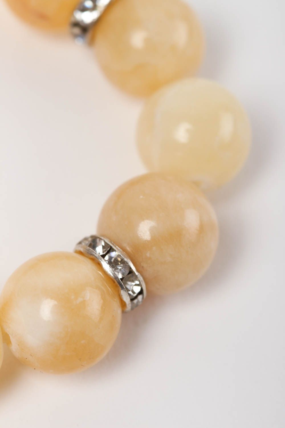Bracelet pierres naturelles Bijou fait main jaune pastel Accessoire femme photo 3