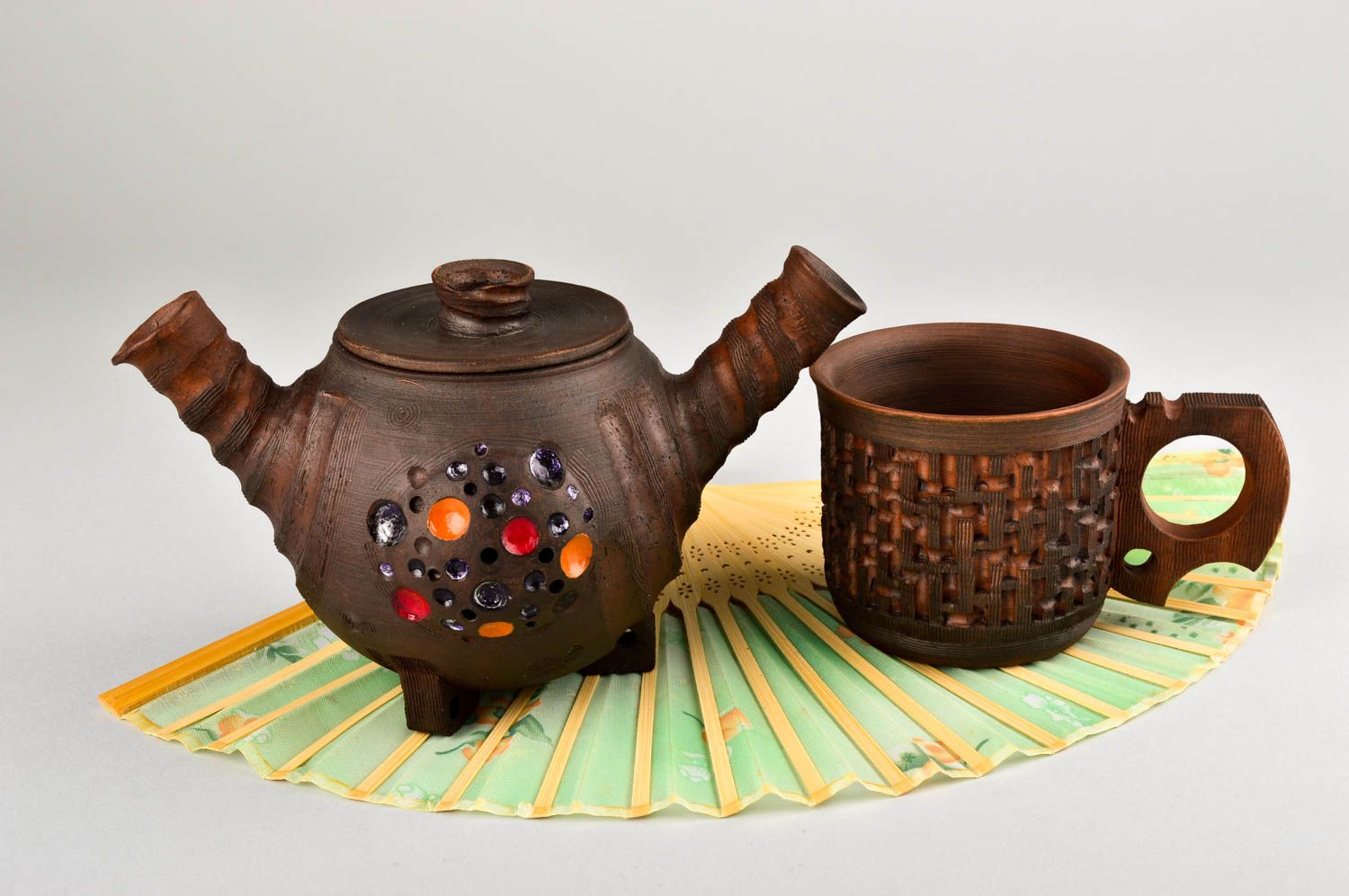 Art clay pottery set of clay kettle and teacup in brown color photo 1