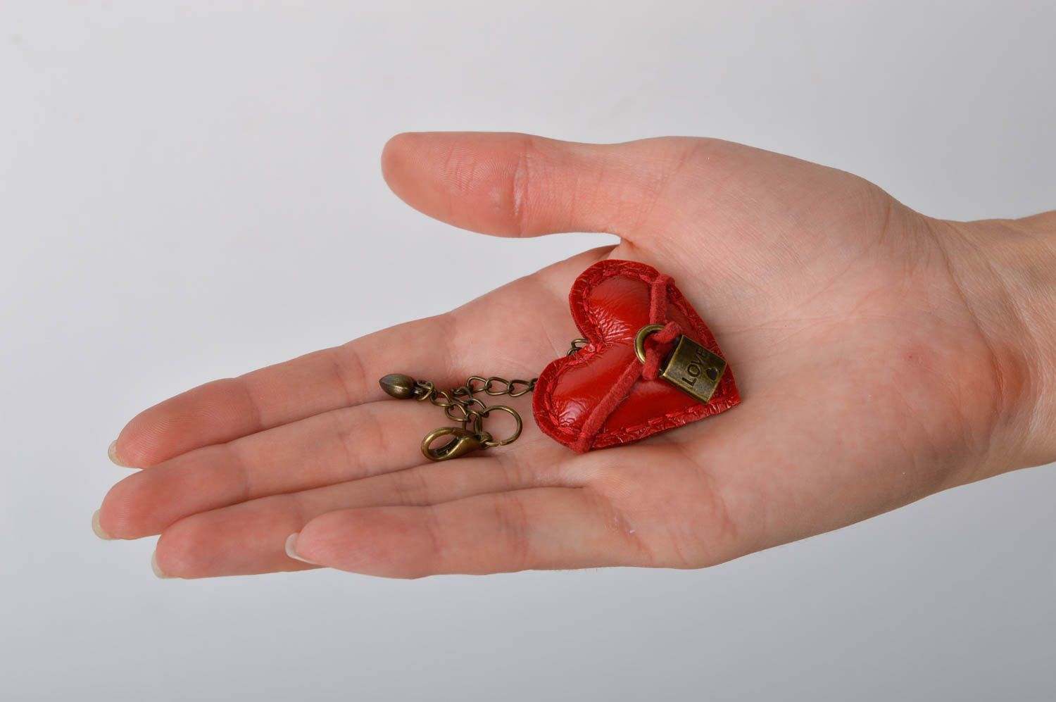 Llavero artesanal con forma de corazón accesorio decorativo regalo original foto 2