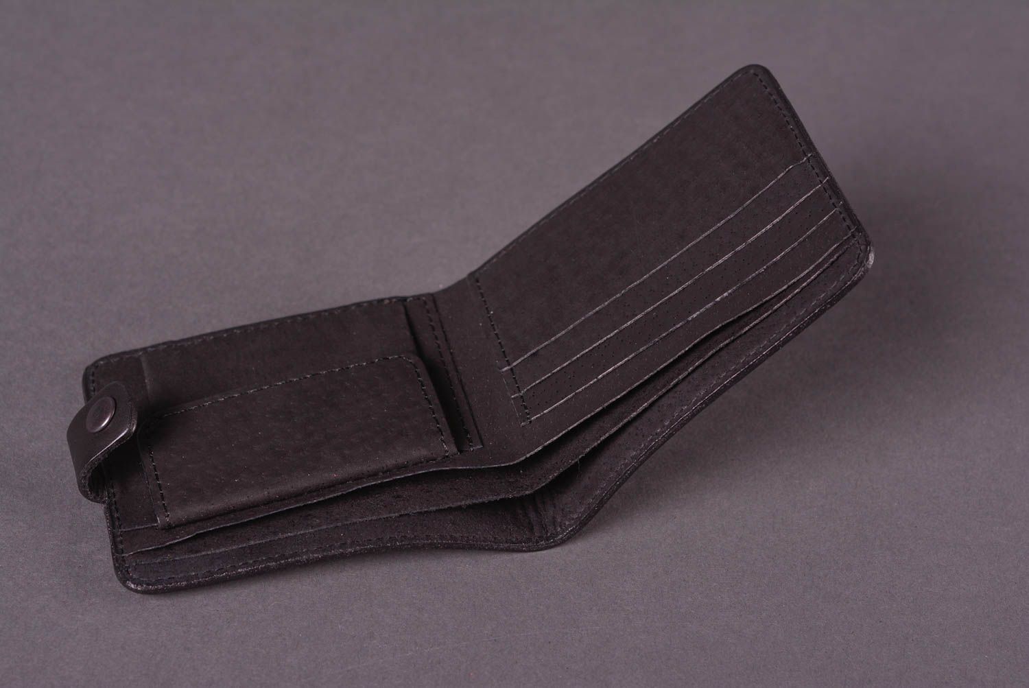 Мужское портмоне ручной работы кожаный кошелек черный аксессуар для мужчин фото 4