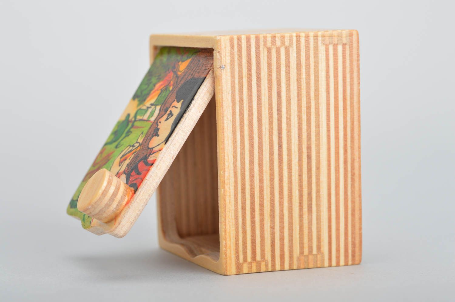 Rechteckige lackierte handmade Holzschatulle für Schmuck mit Bild vom Mann  foto 5