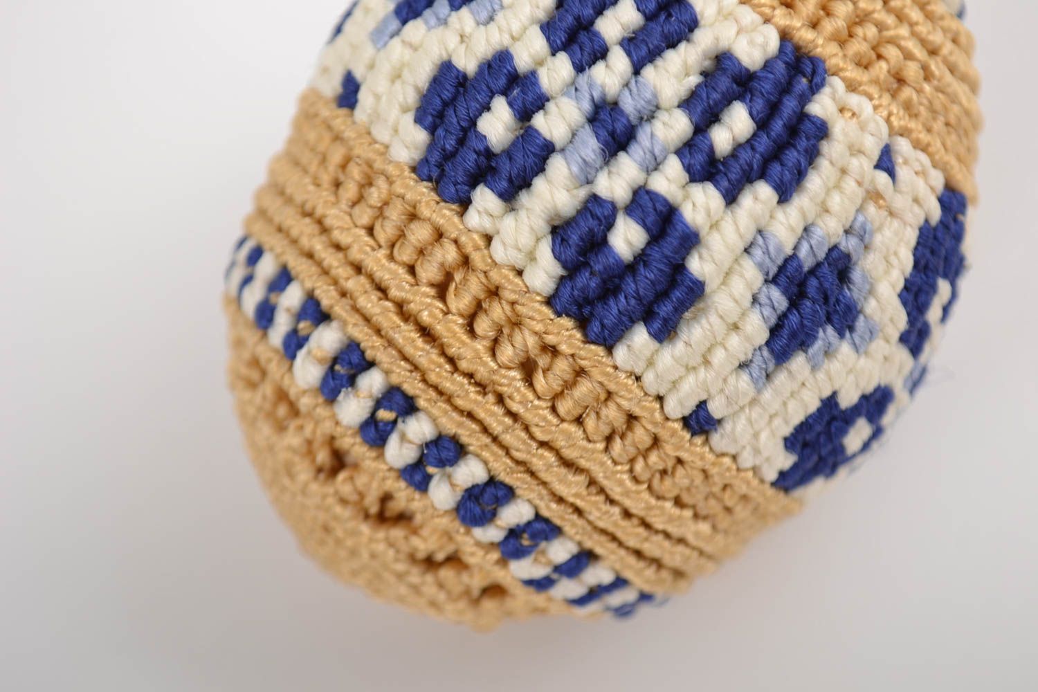 Handmade decorative macrame woven Easter egg on stand blue and beige pattern photo 5