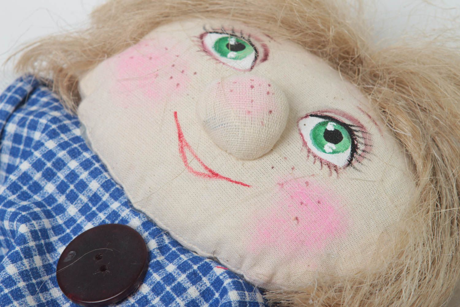 Juguete artesanal de tela natural muñeco de peluche regalo original para niño foto 3