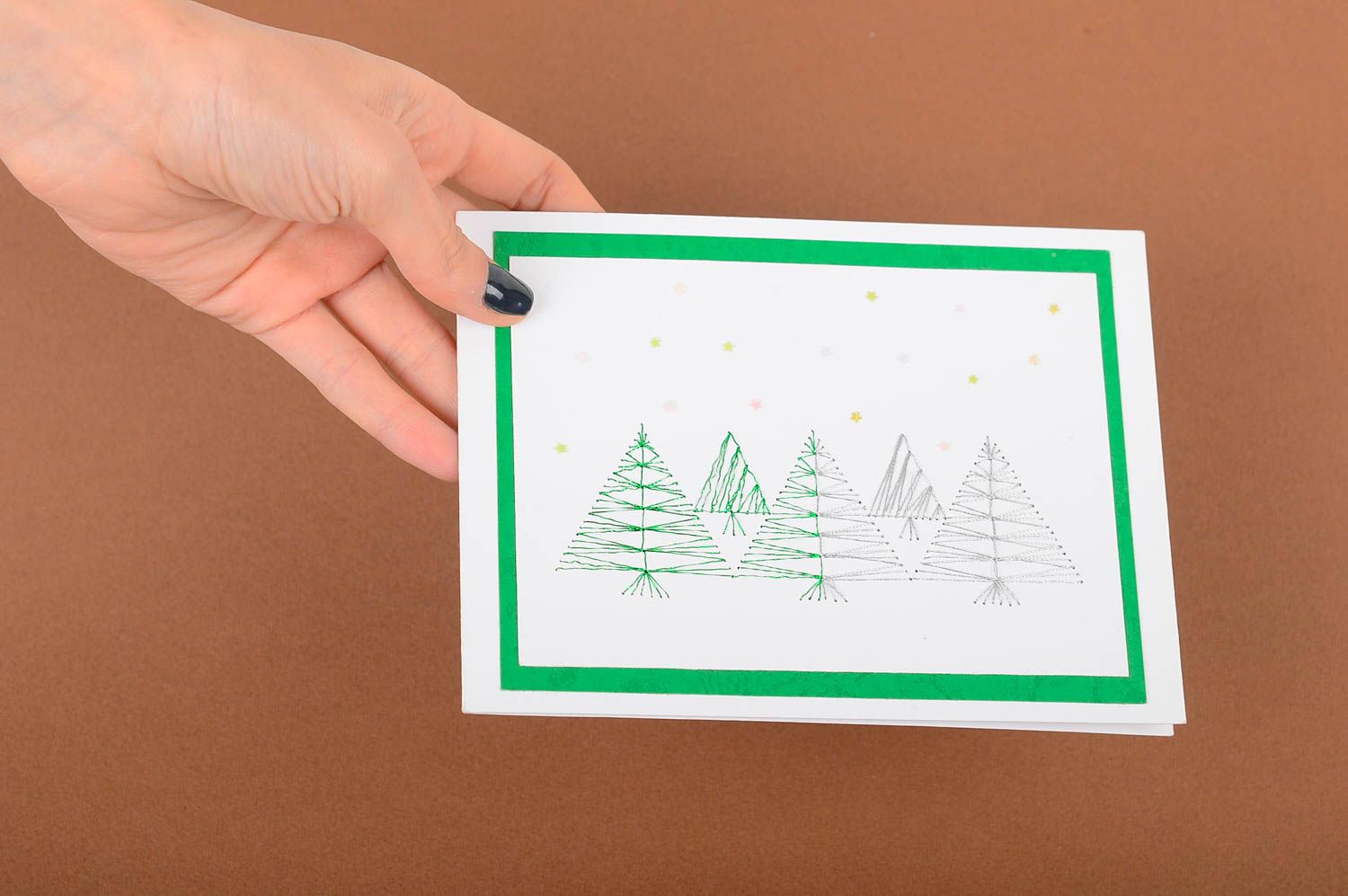 Tarjeta artesanal blanca con árboles postale para felicitar regalo original foto 2