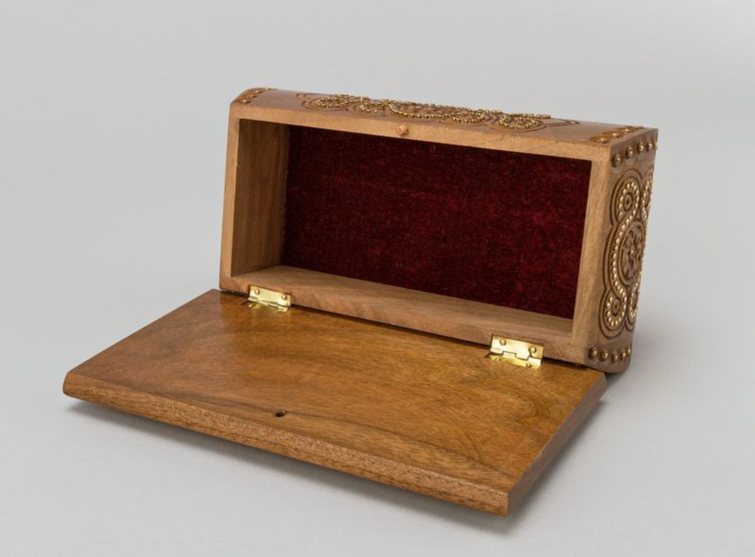 Rectangular wooden jewelry box photo 4