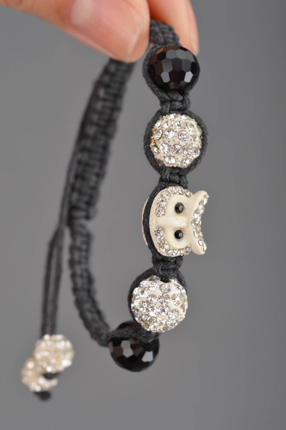 Bracelet fait main noir tressé en lacets avec perles et strass Chouette photo 3