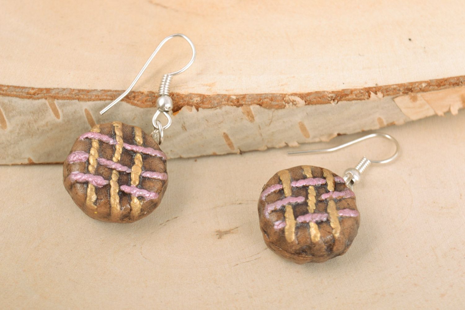 Small handmade ethnic round ceramic dangling earrings painted with acrylics photo 1