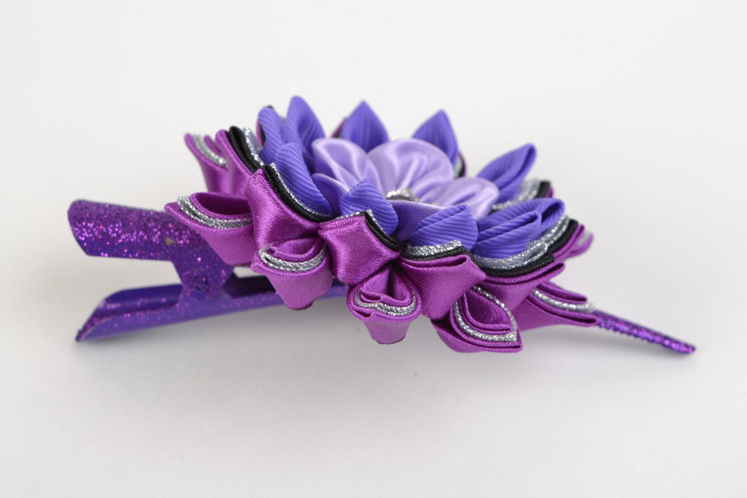 Handmade beautiful hair clip made of satin ribbons and brocade photo 5