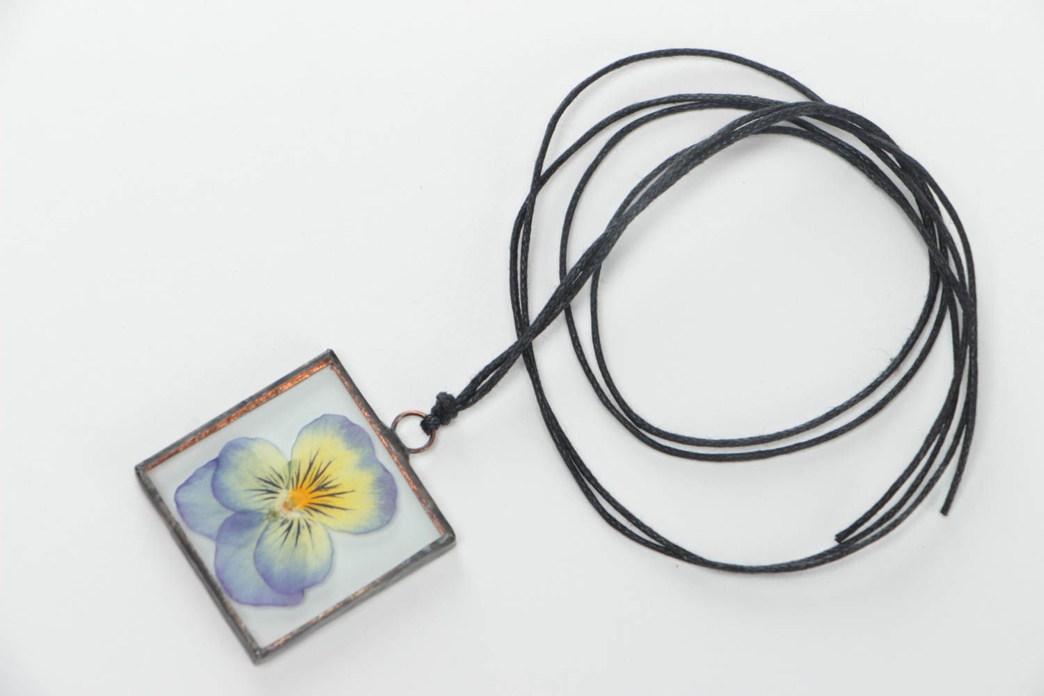 Beautiful handmade stained glass pendant with real flower Pansies for women photo 2