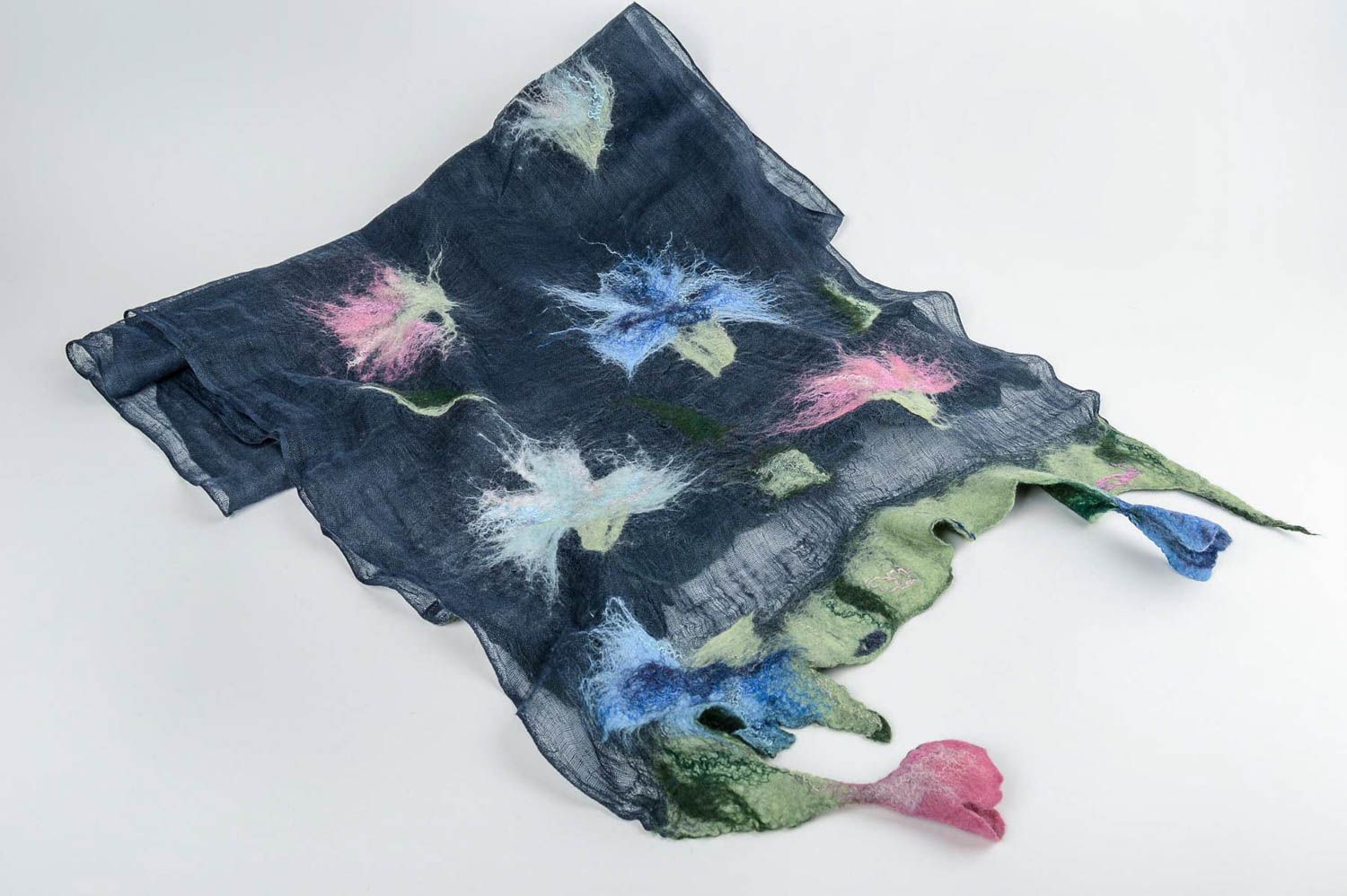 Schal Tuch Damen Schal handmade Schal aus Seide und Wolle Tuch blau weiblich foto 2