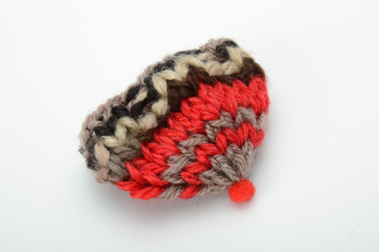 Knitted red hat for a baby toy. Two inches in diameter photo 3