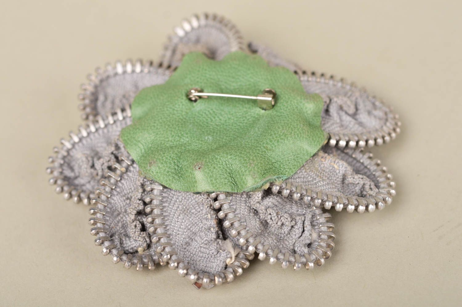 Handmade brooch flower designer accessory textile zipper brooch gift idea photo 2