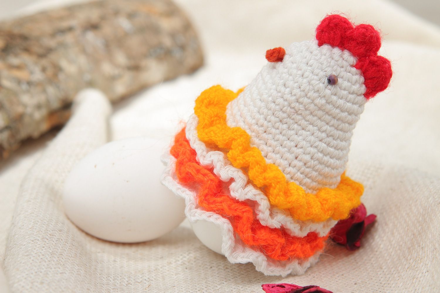 Handmade decorative colorful soft crocheted painted egg cover Easter chicken  photo 5