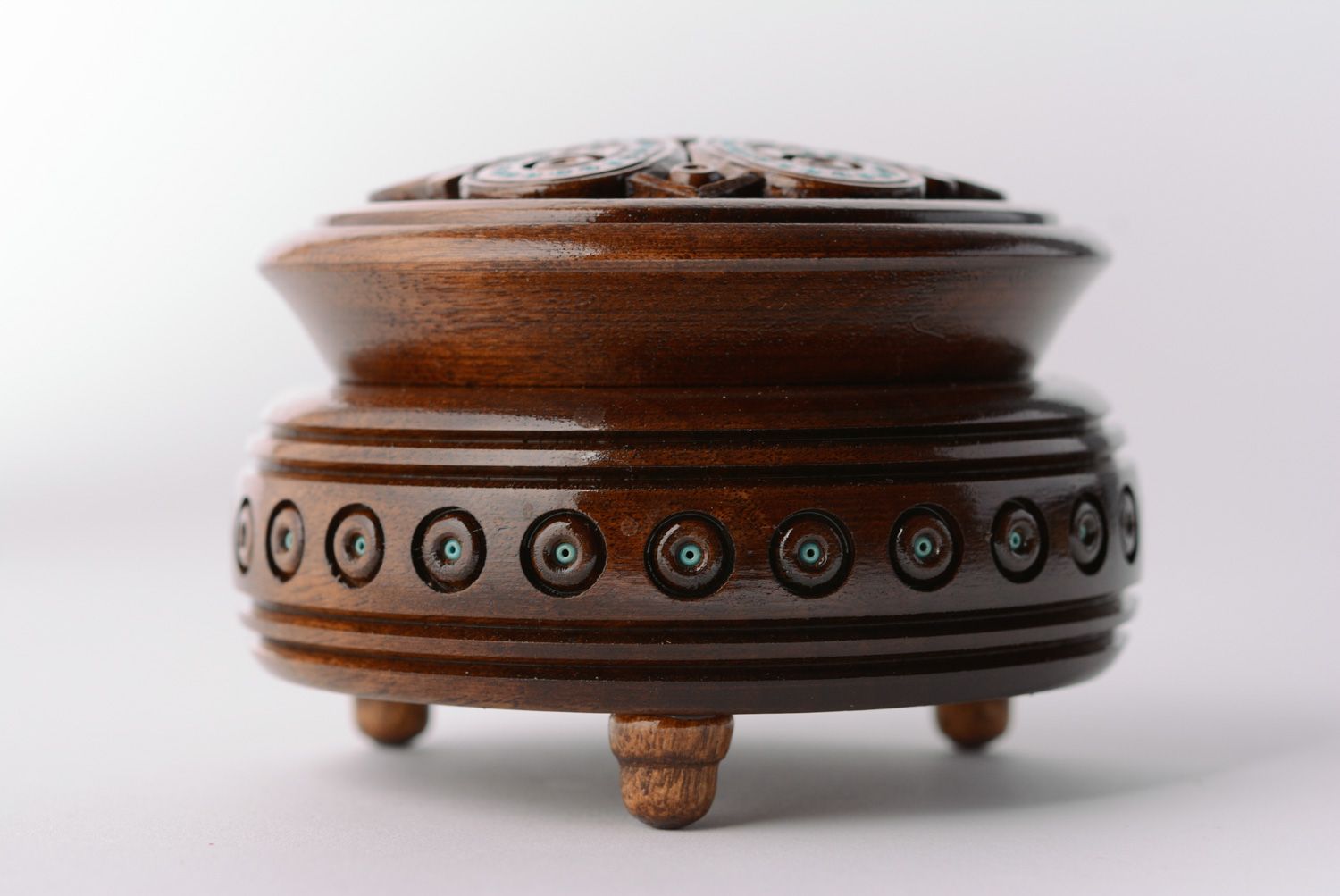 Handmade round wooden jewelry box decorated with art carving and inlaid with beads photo 2