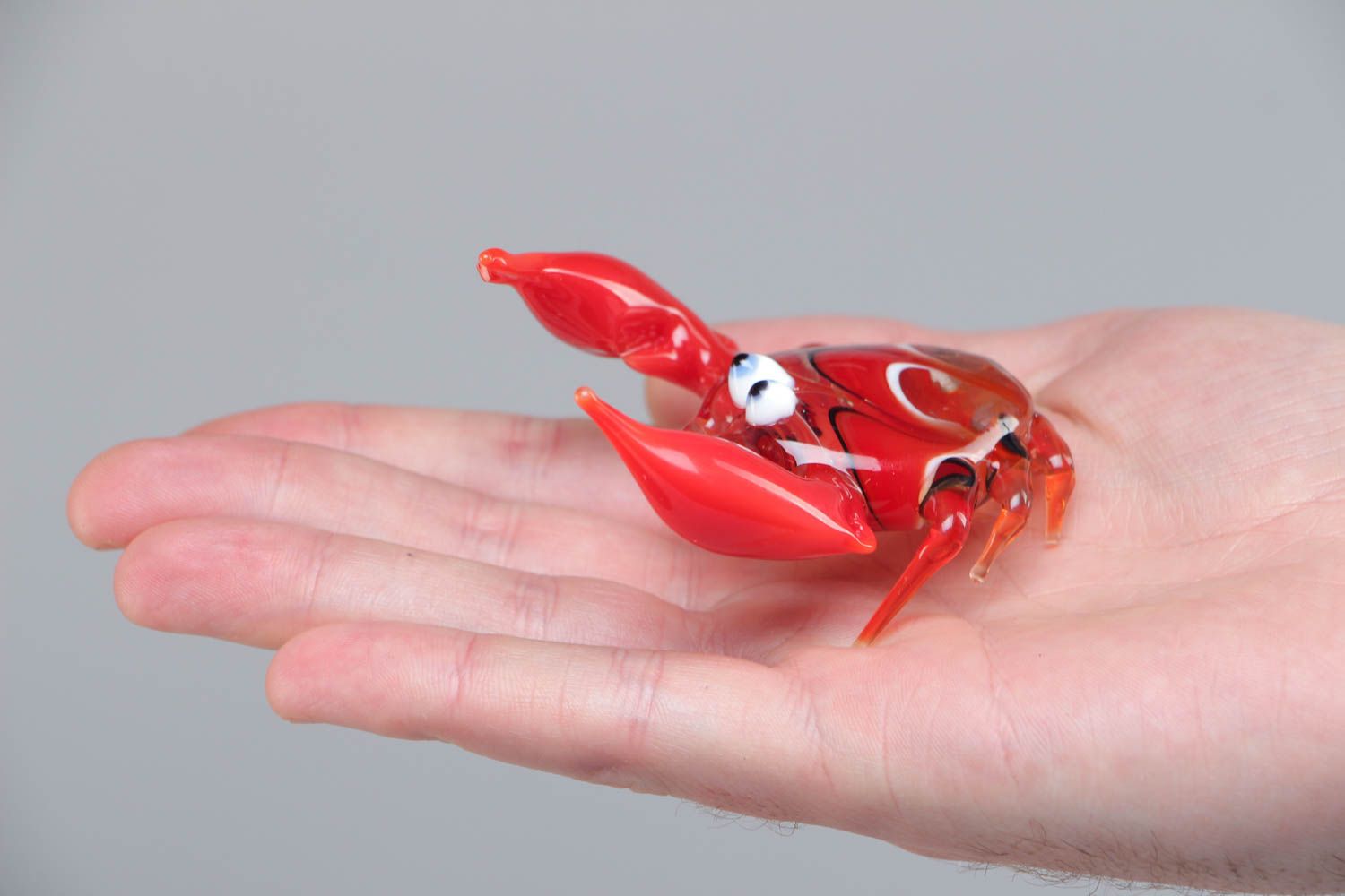 Handgemachte schöne rote Lampwork Figur aus Glas Krabbe in Lampwork Technik  foto 5