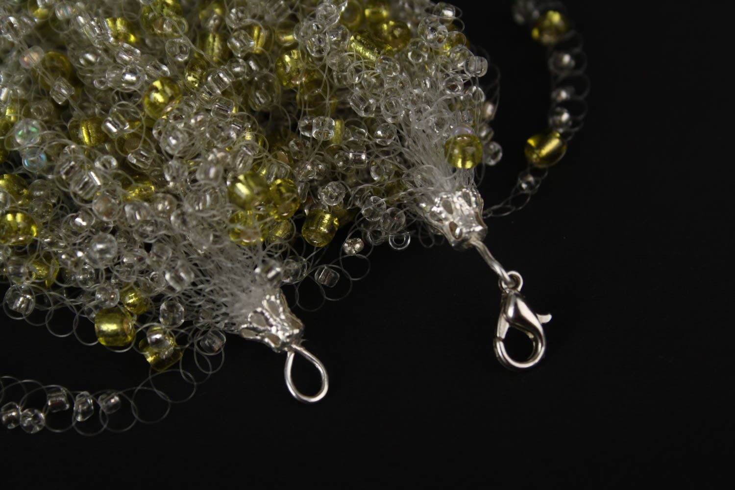 Bracelet perles rocaille Bijou fait main anis blanc Accessoire femme design photo 3
