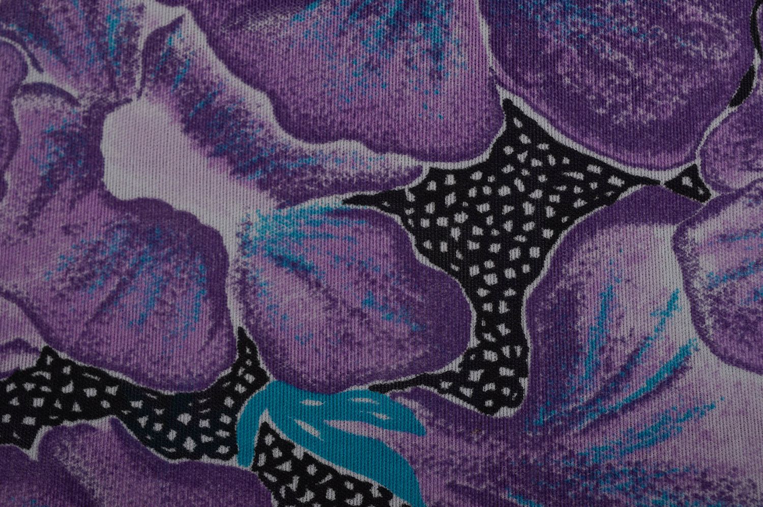 Crochet dress of lilac color and medium length photo 4