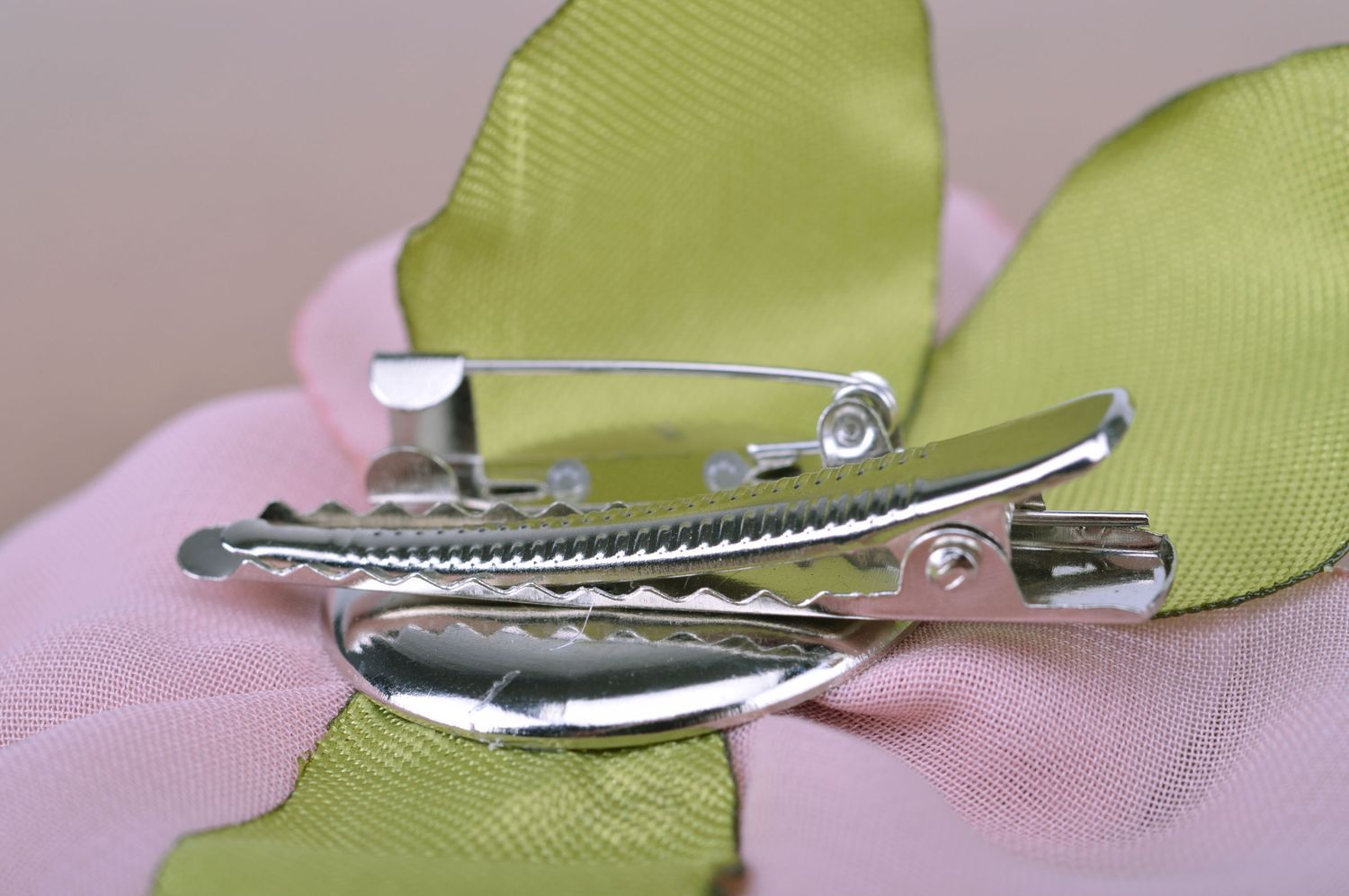 Brooch hairpin made of fabric and beads Pink Rose beautiful handmade acсessory photo 5