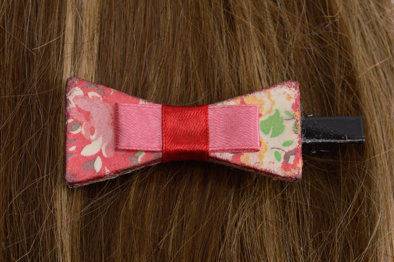 Pince cheveux faite main Barrette noeud rose design élégant Accessoire femme photo 1