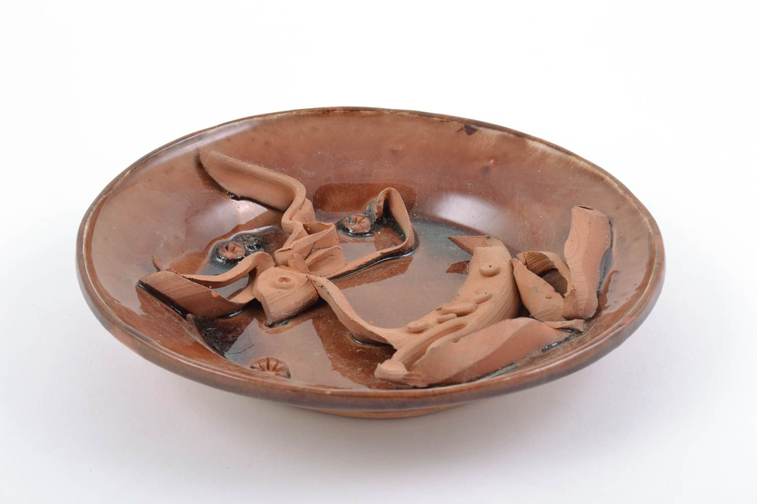 Авторская керамическая тарелка покрытая глазурью ручной работы с оленем фото 4