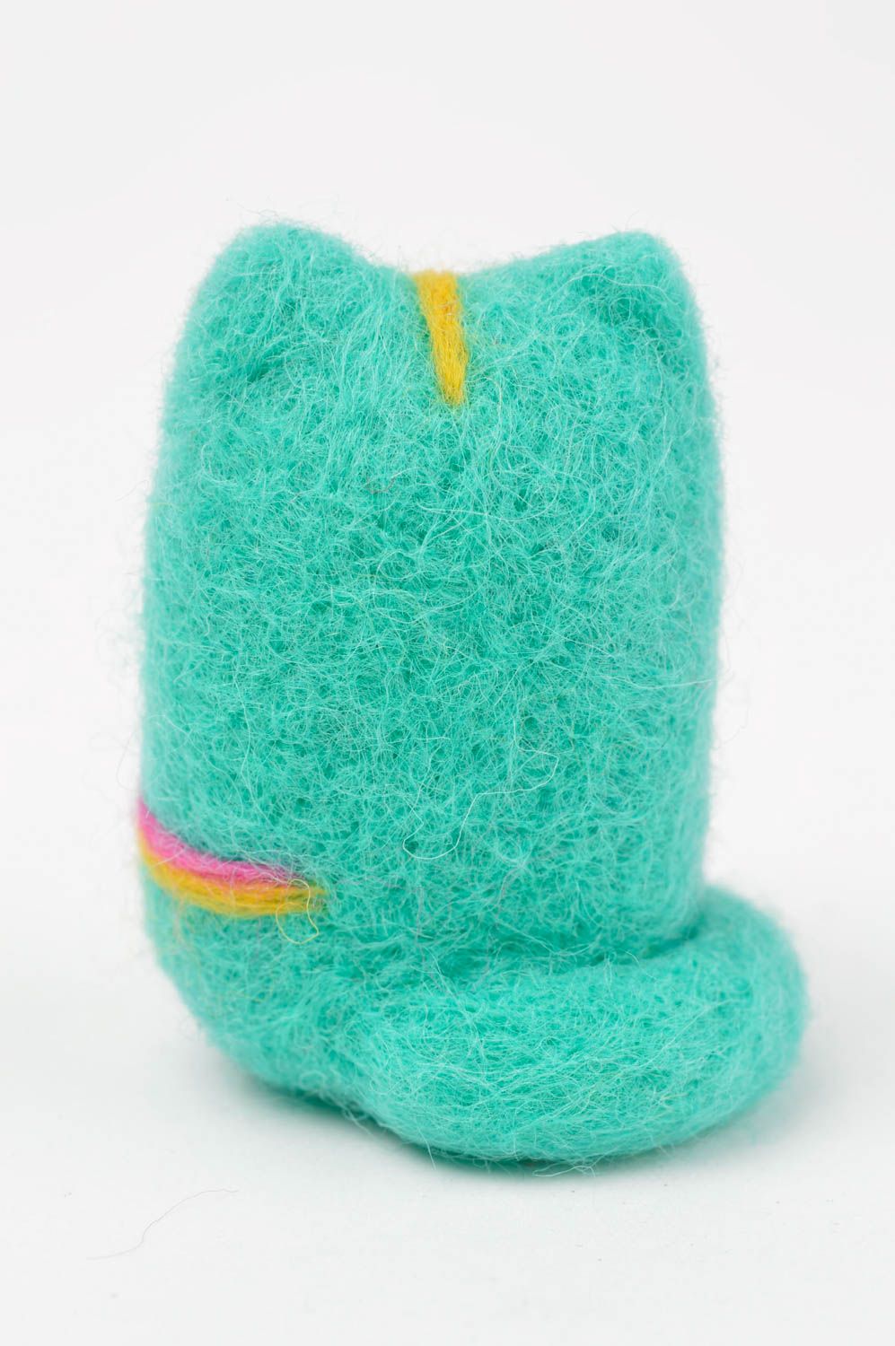 Игрушка ручной работы игрушка из валяной шерсти игрушка кот зеленый с полосой фото 4