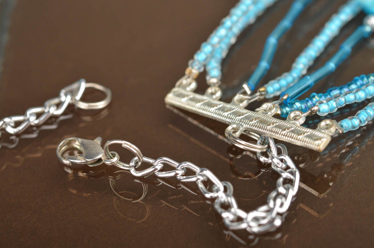 Handgemachte lange mehrreihige Halskette aus Glasperlen in Blau Designer Collier foto 4