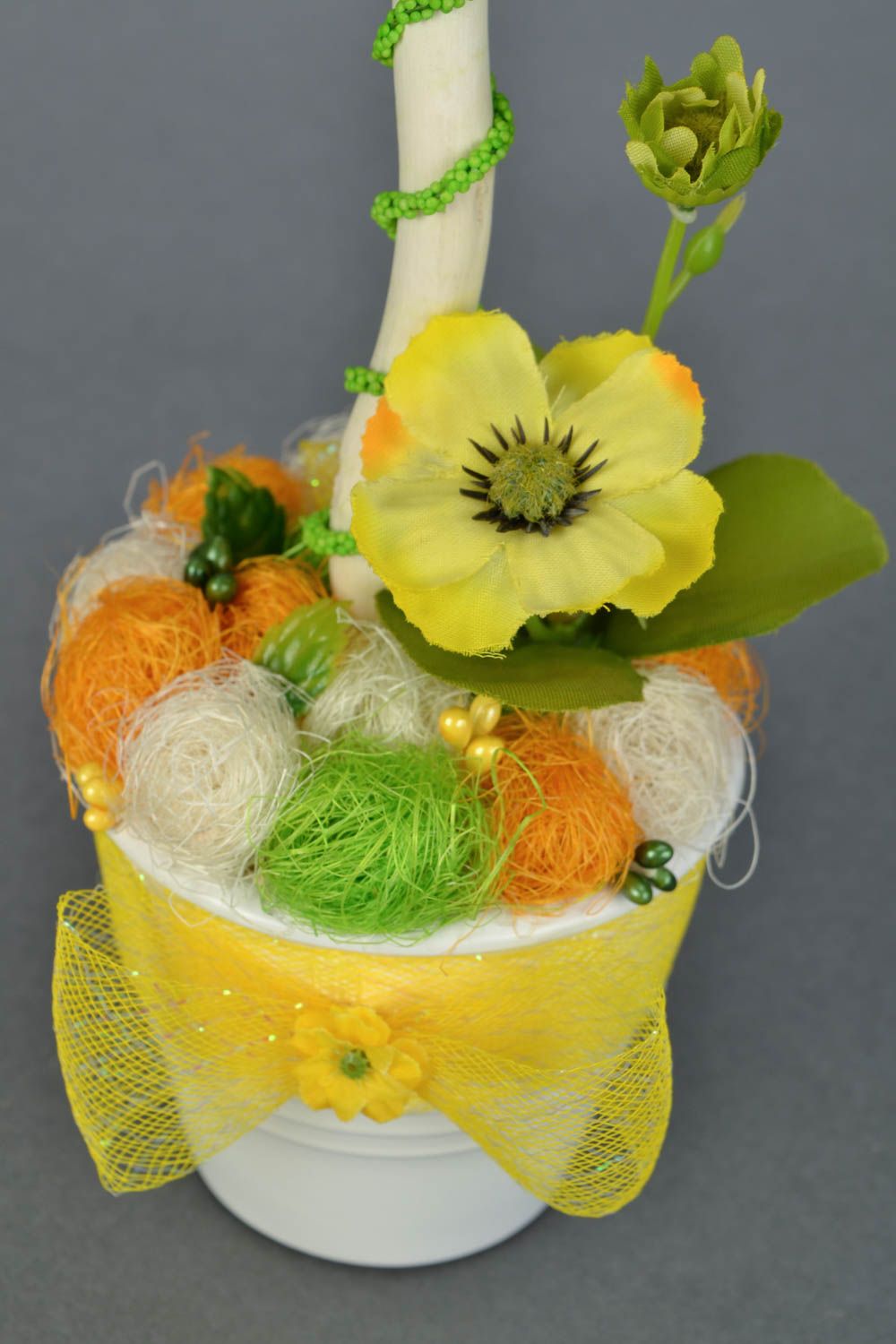 Handmade Topiary Geschenk zur Einzugsfeier mit Blumen und Stäbchen bunt schön foto 5