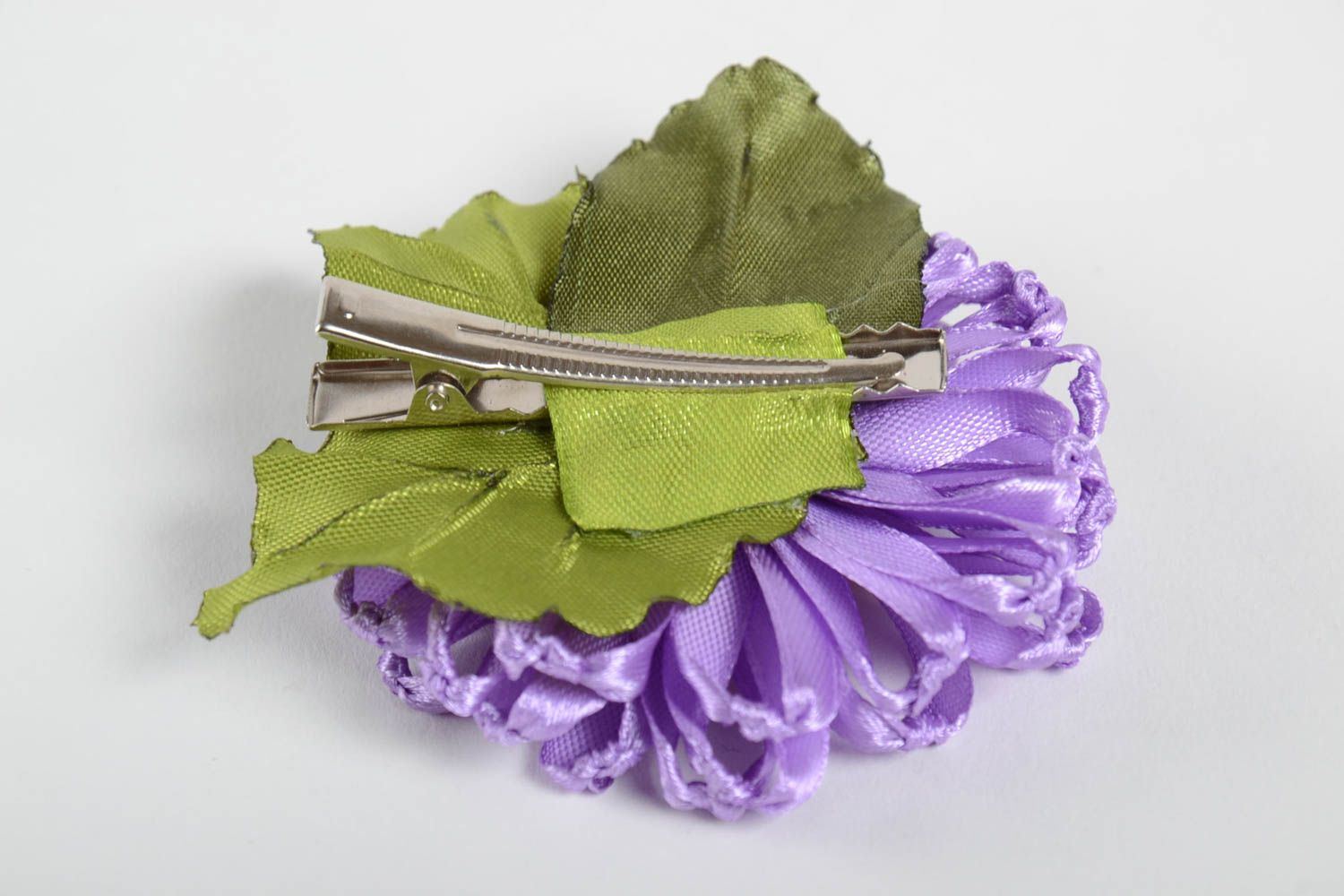 Barrette fleur faite main Accessoire cheveux mauve en rubans Cadeau femme photo 3