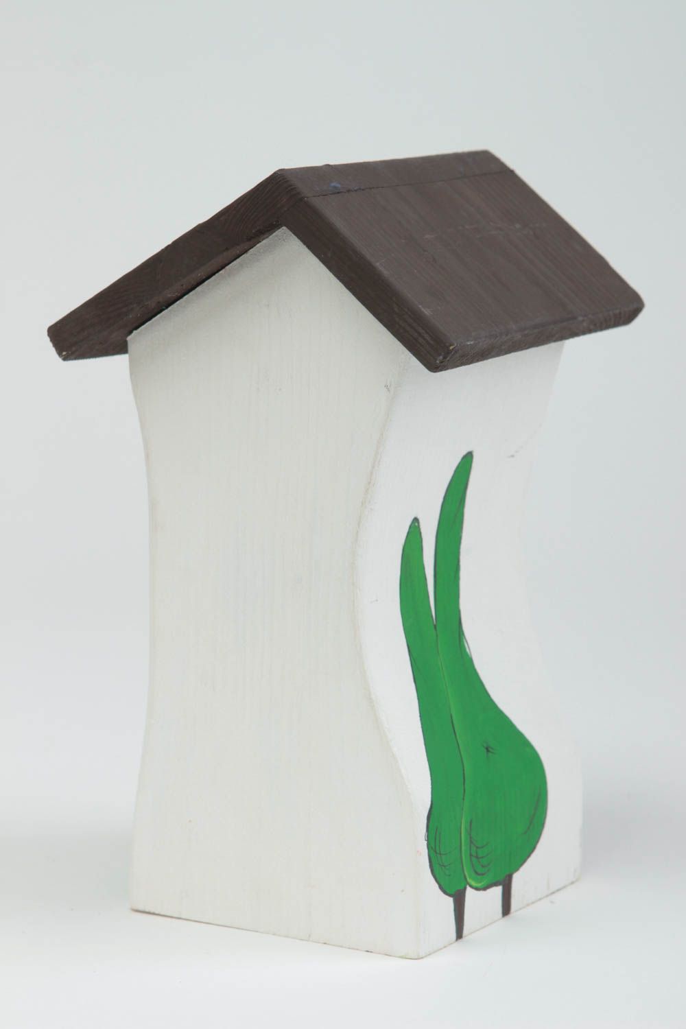 Деревянная статуэтка в виде домика небольшая красивая расписная ручной работы фото 3