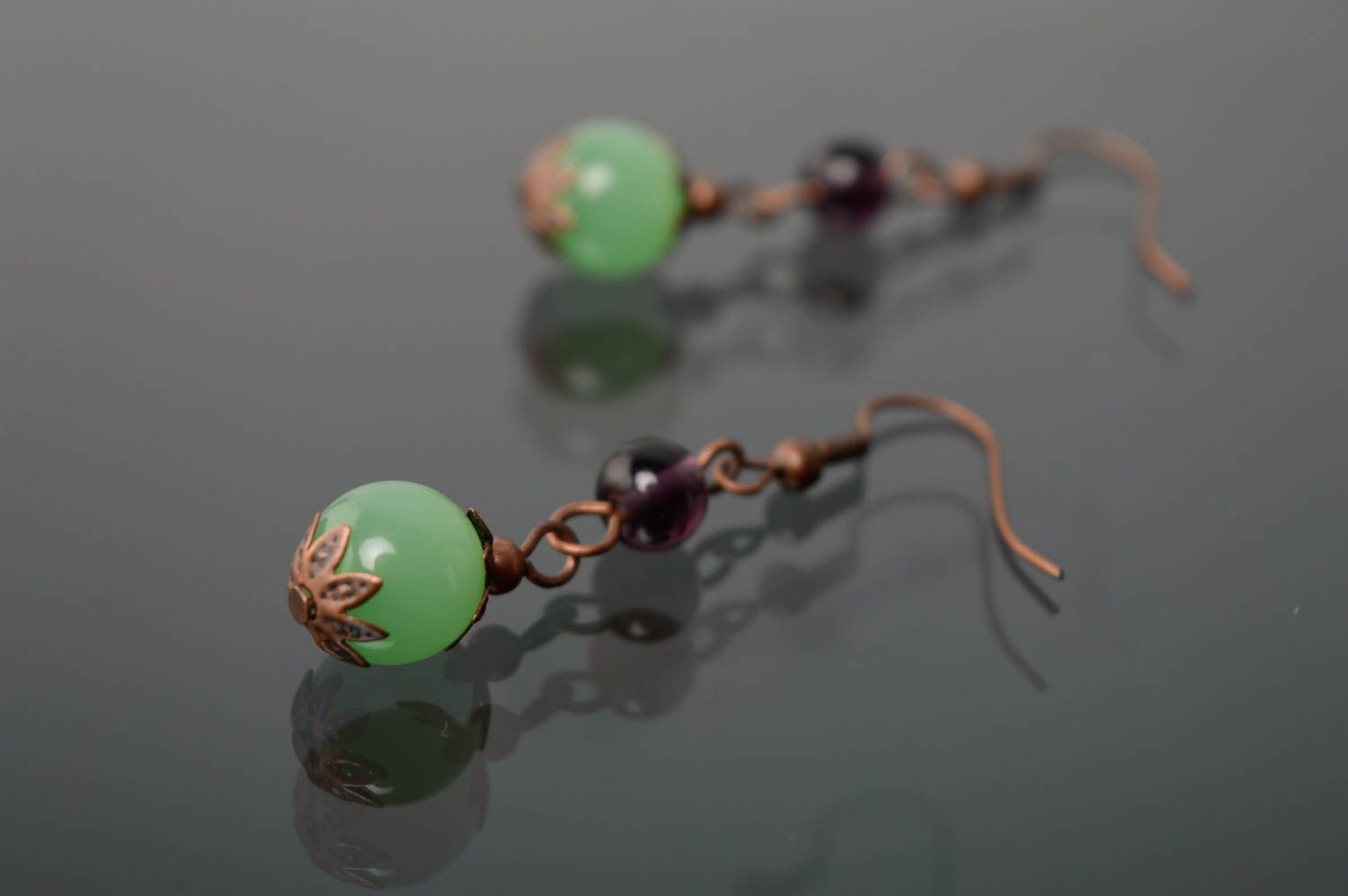 Long copper earrings with onyx photo 1