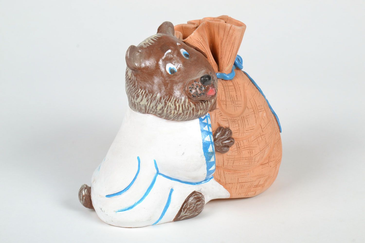 Ceramic money box in the shape of a little bear photo 2