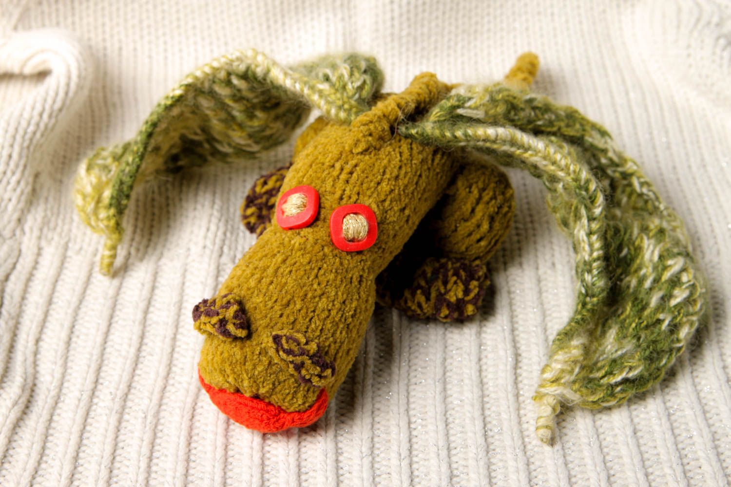 Peluche dragon vert Jouet fait main tricoté en laine Cadeau pour enfant photo 1