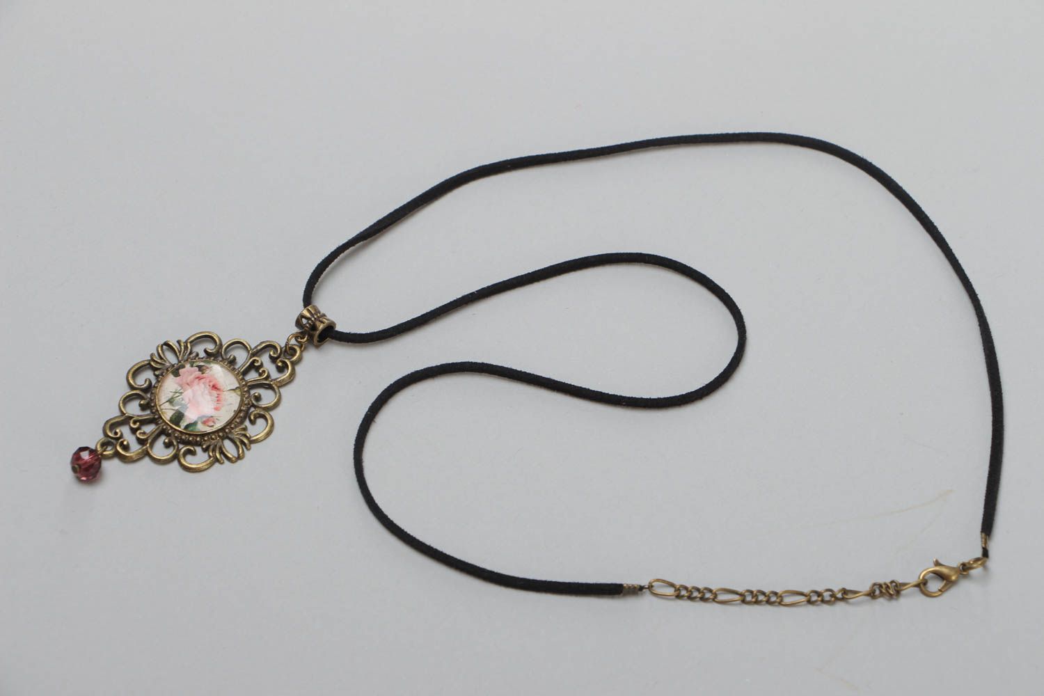 Beautiful handmade glass glaze neck pendant with metal lace frame photo 2