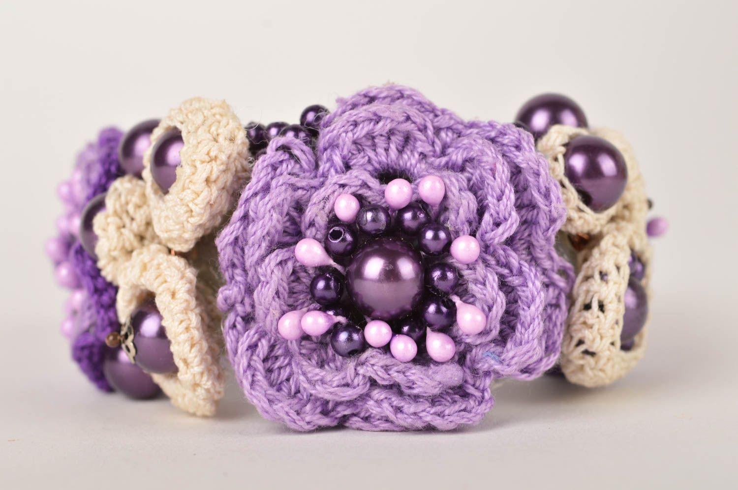 Pulsera con flores tejidos pulsera artesanal accesorio para mujer de moda  foto 4