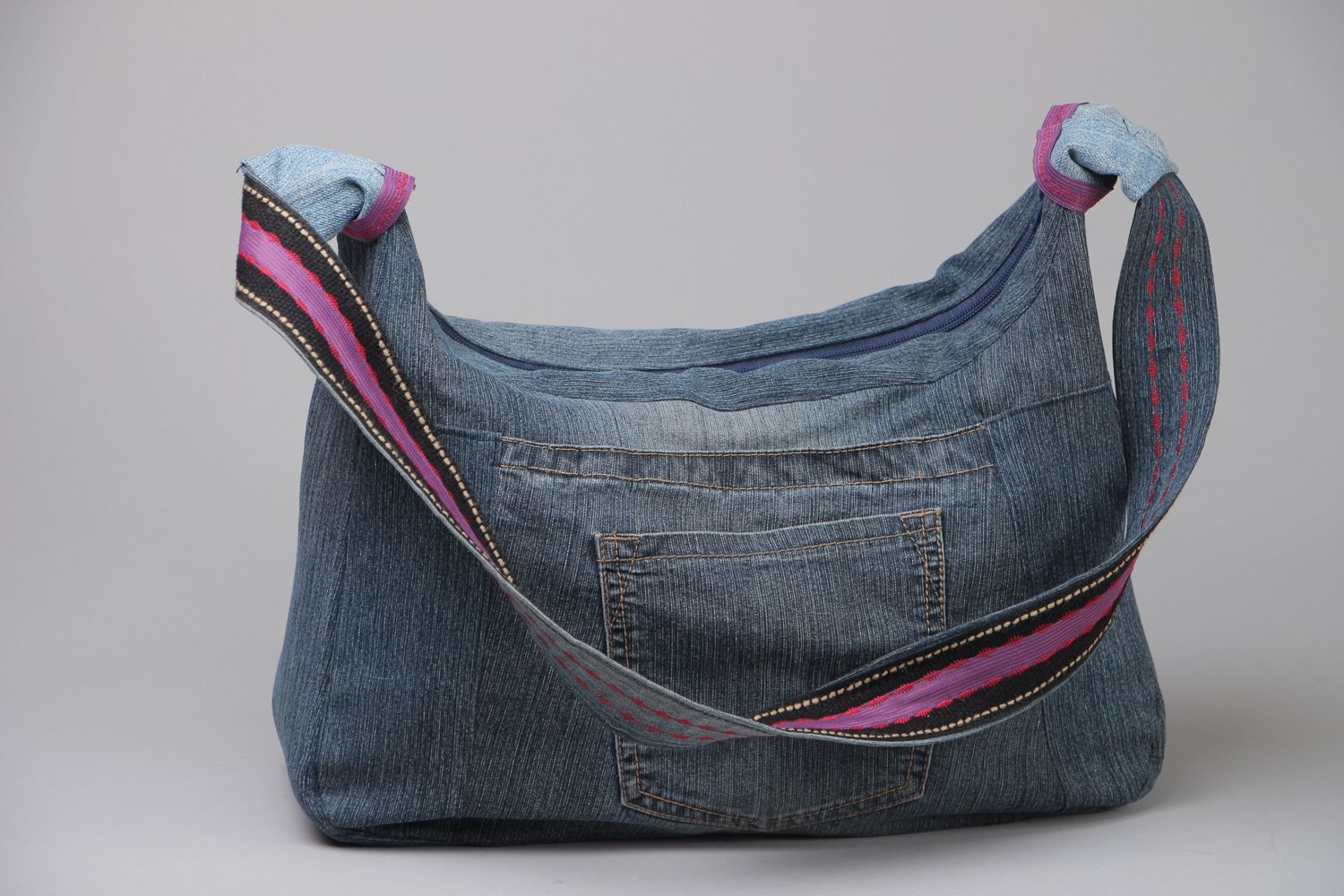 Embroidered mini bag, Small denim purse, Handmade crossbody bag, Denim mini  bag - Shop oksunnybunny Messenger Bags & Sling Bags - Pinkoi