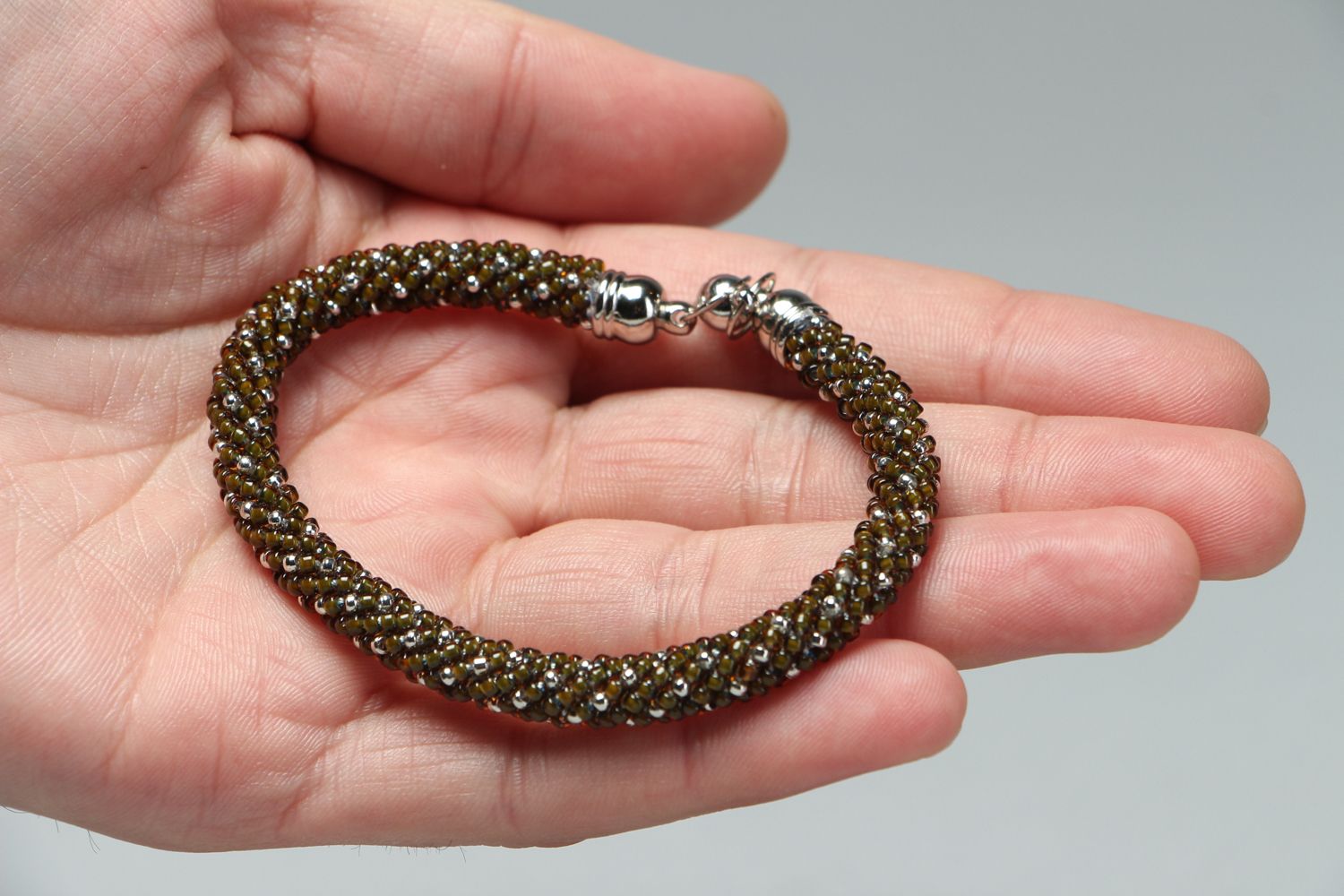 Bracelet fait main en perles de rocaille photo 3