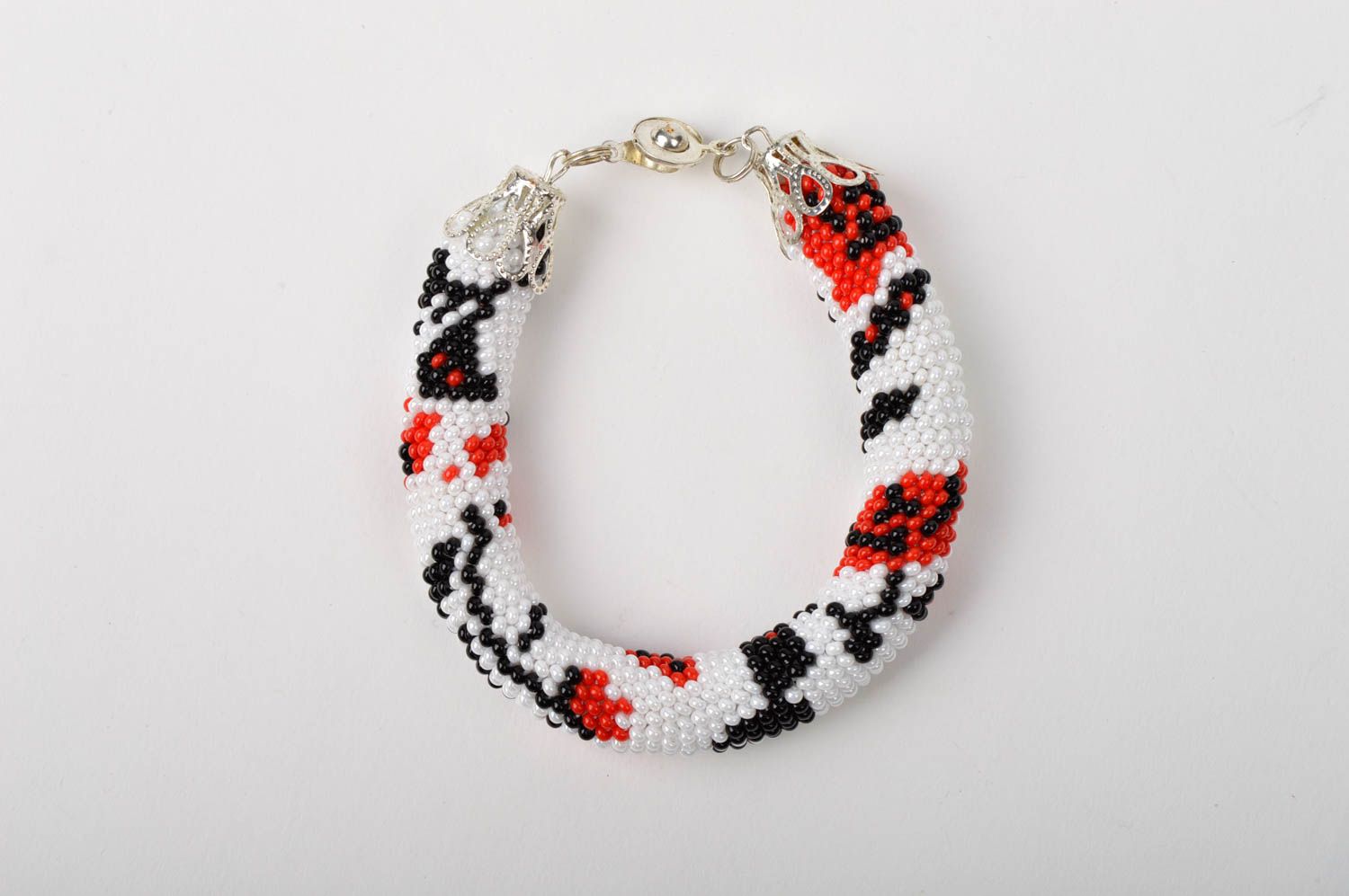 Handmade wrist beaded bracelet jewelry in ethnic style designer accessory photo 4