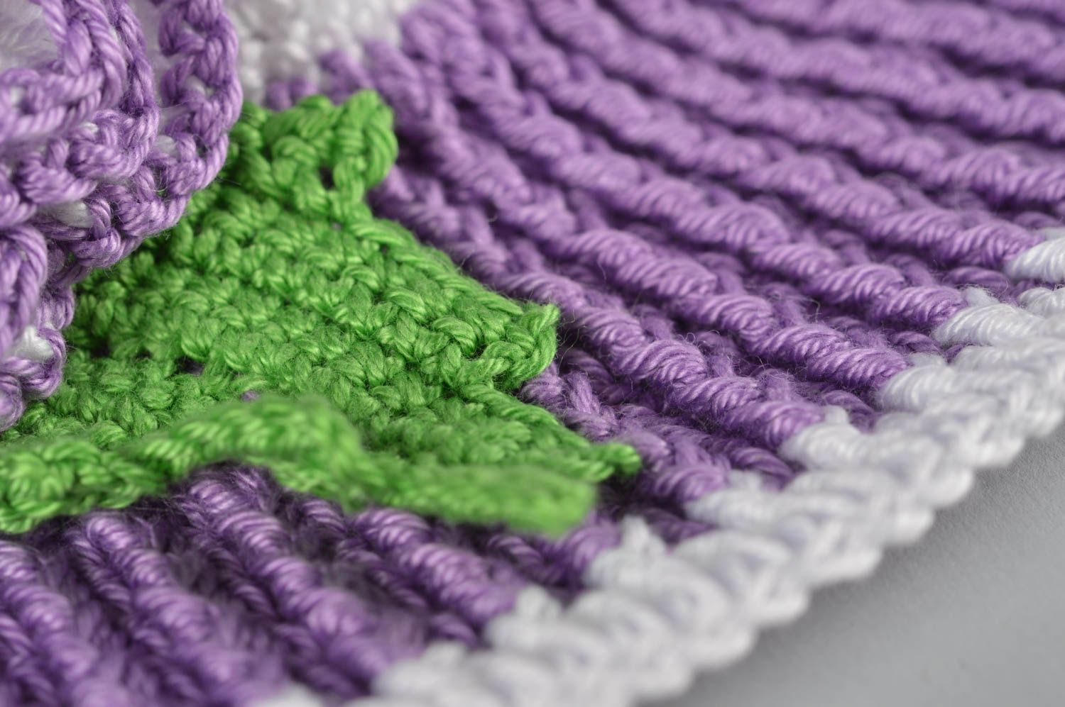 Chapeau violet fait main Accessoire femme tricot au crochet Cadeau femme photo 3